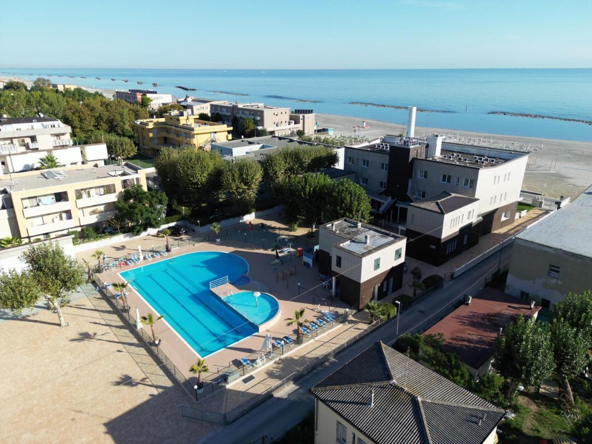 Color Perla Village Bellaria-Igea Marina Buitenkant foto